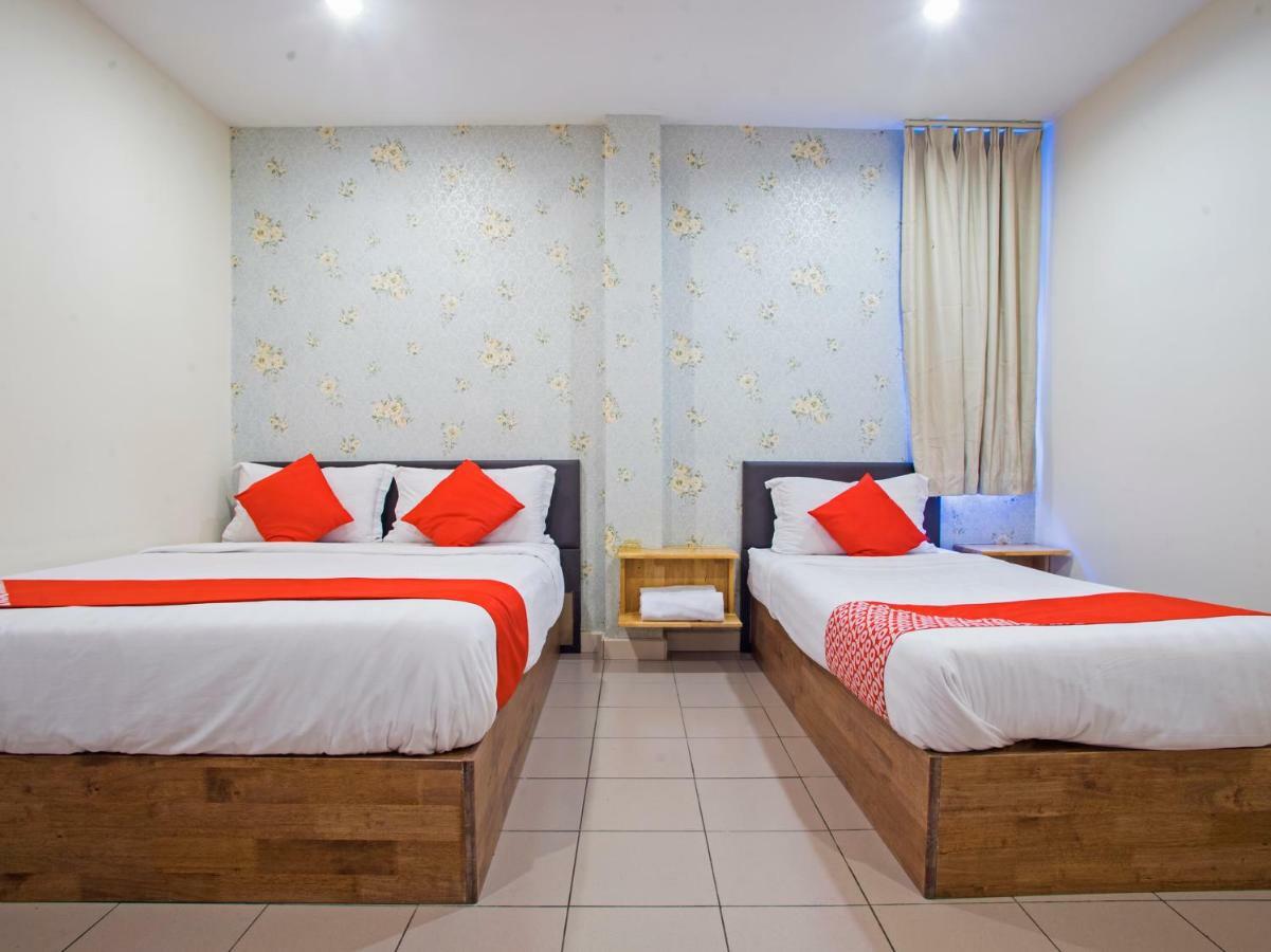 Oyo 982 Hotel Sk Каджанг Екстериор снимка